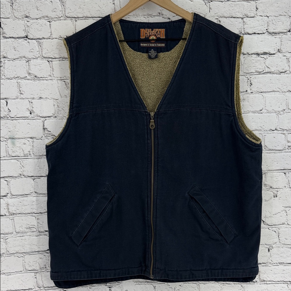 Duluth Trading Co. Men's Insulated Canvas Utility Work Vest XL Navy Blue VGC!